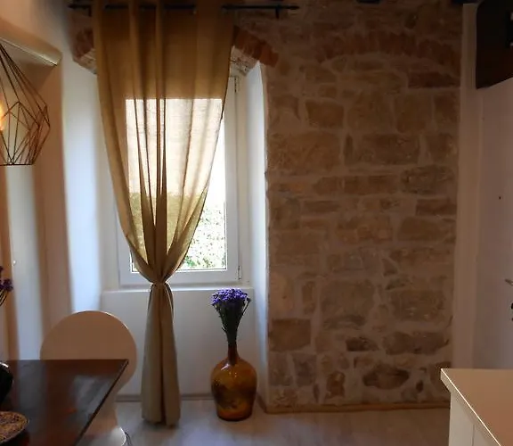 Rustica & Moderna Apartament