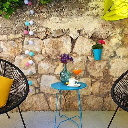 Studio Rustica & Moderna *