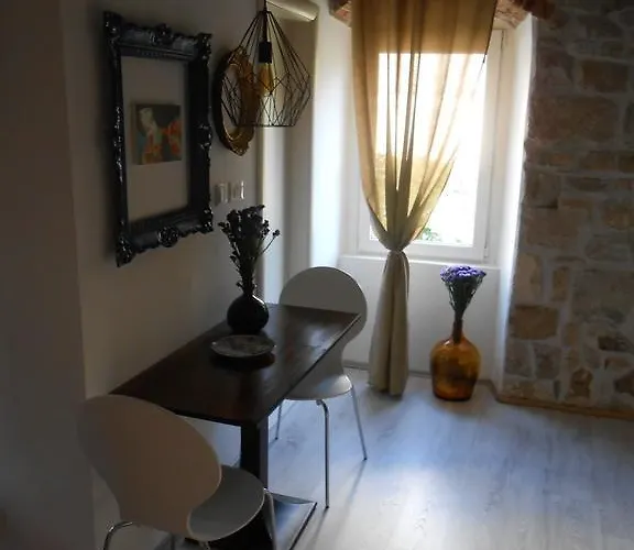 Rustica & Moderna شقة سبليت